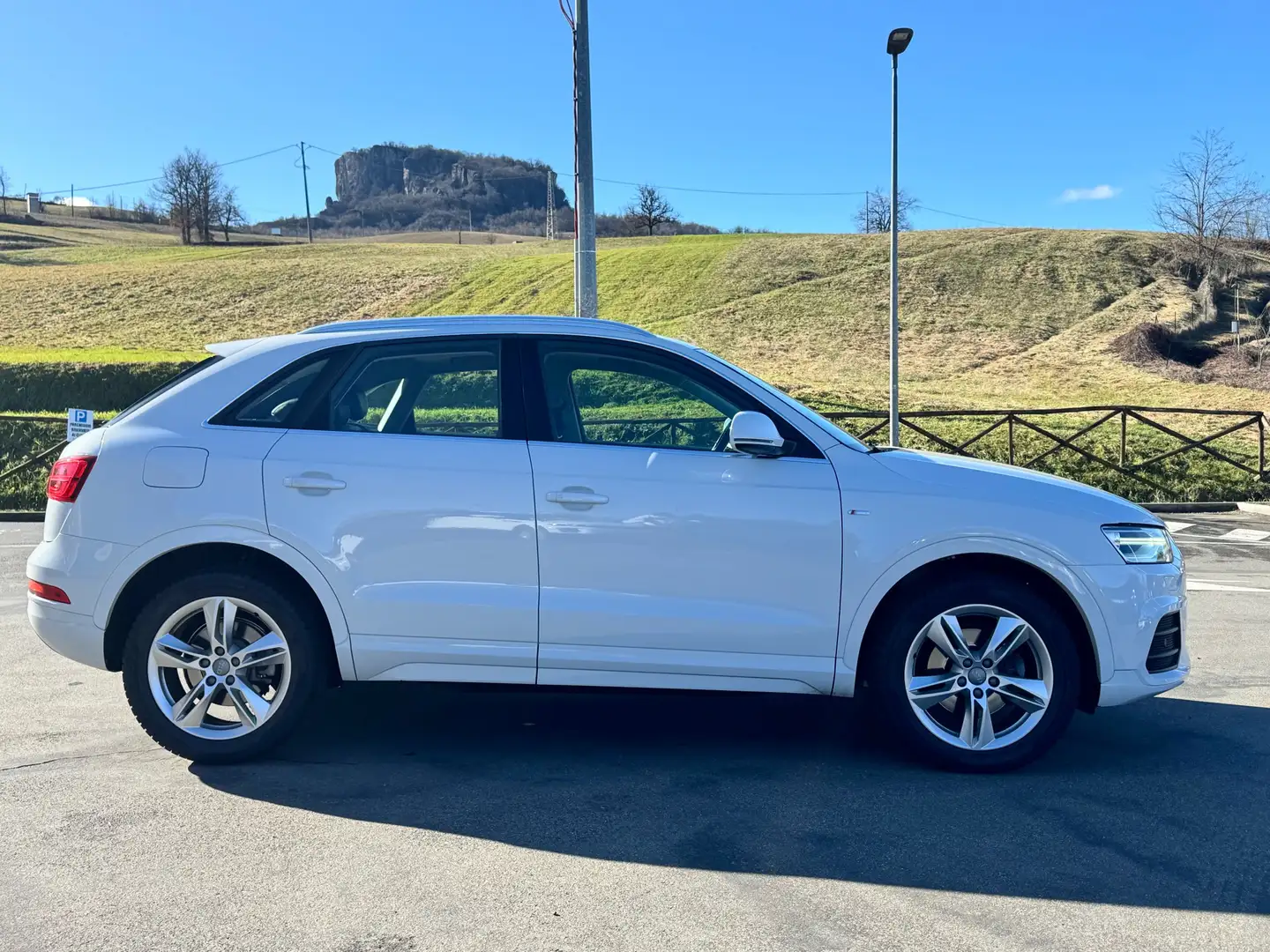 Audi Q3 S LINE  MOOD  S TRONIC  QUATTRO STUPENDA IN TUTTO Wit - 2