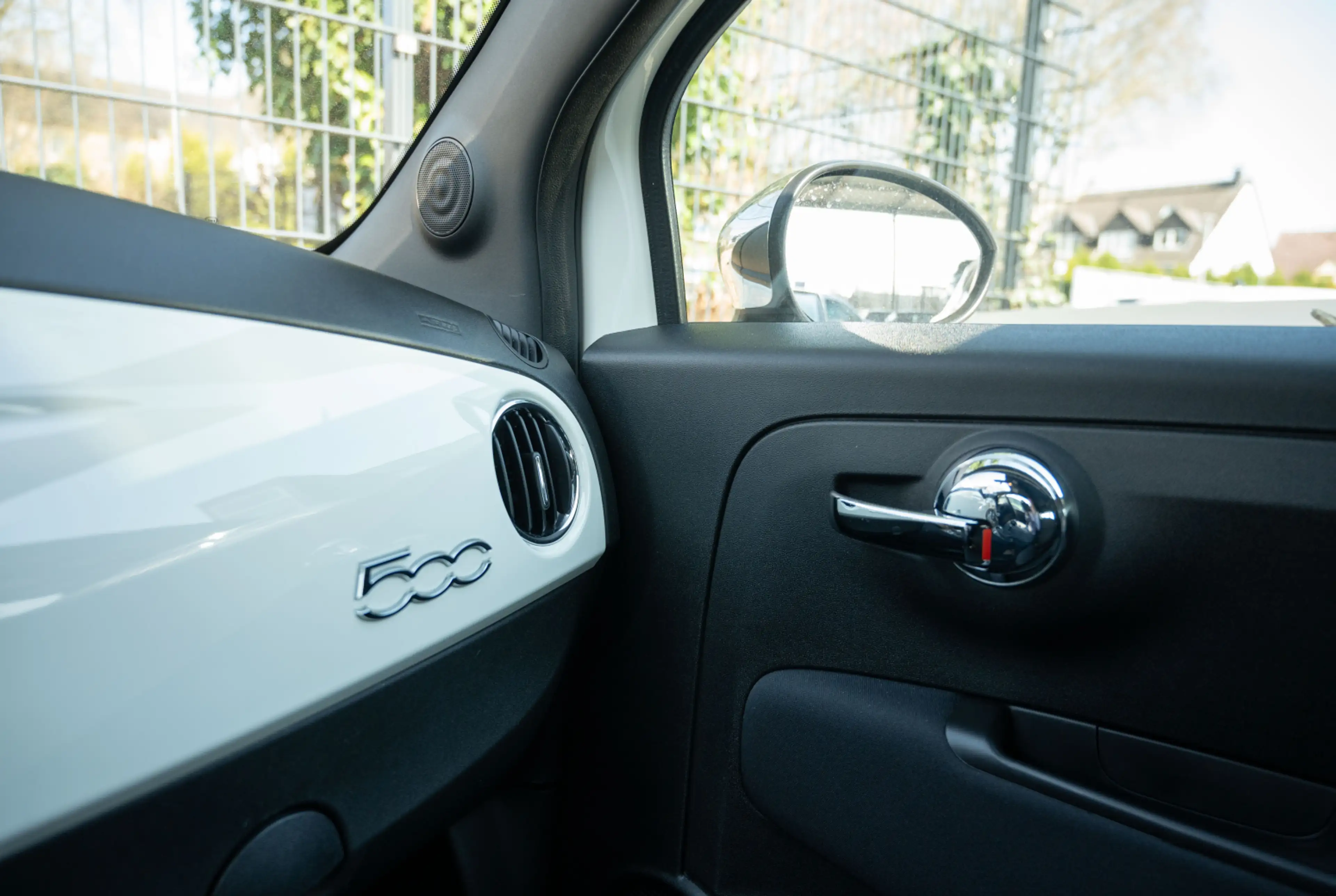 Fiat 500 Basis 1.0 Hybrid *STYLE-PAKET*KOMFORT-PAKET*TECH-PAKET* — photo 12