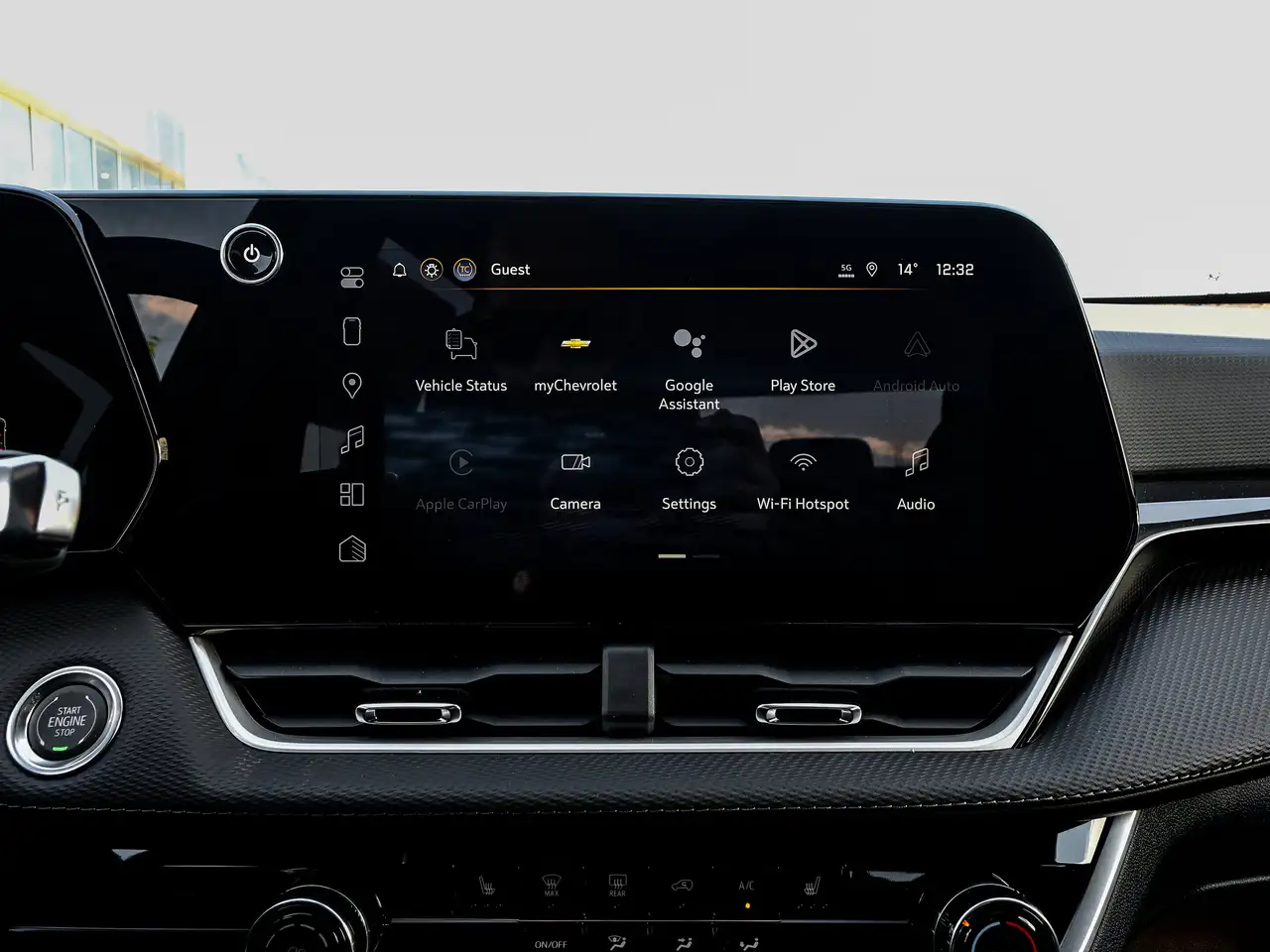 Chevrolet Equinox photo Chevrolet Equinox