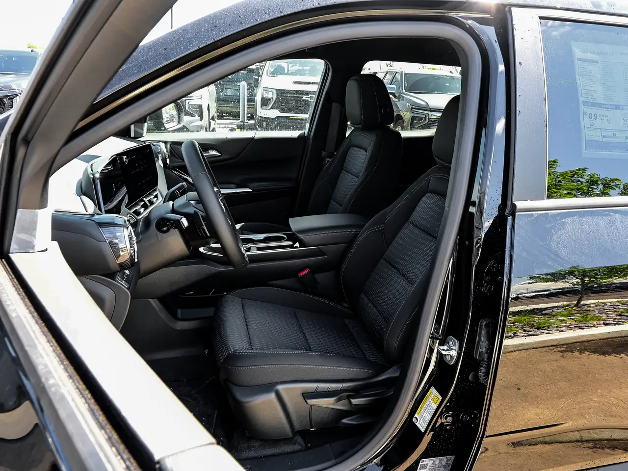 Chevrolet Equinox photo Chevrolet Equinox