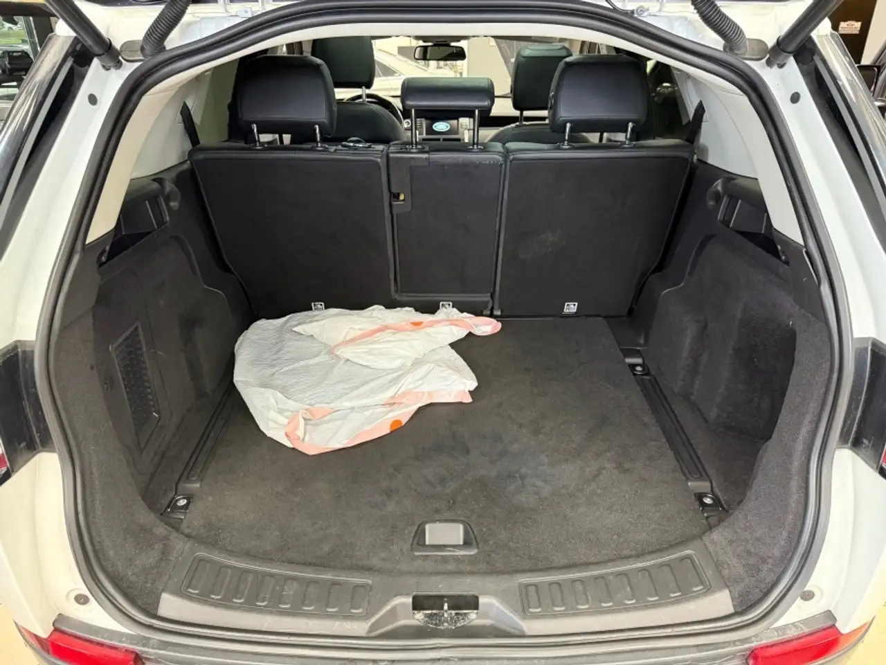 Land Rover Discovery Sport снимка Land Rover Discovery Sport