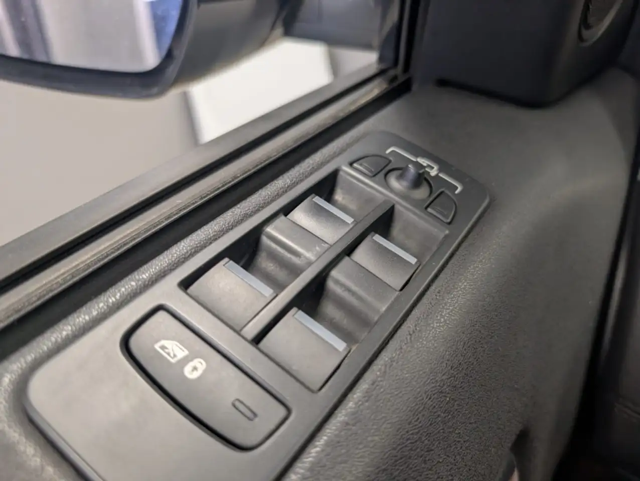 Land Rover Discovery Sport снимка Land Rover Discovery Sport