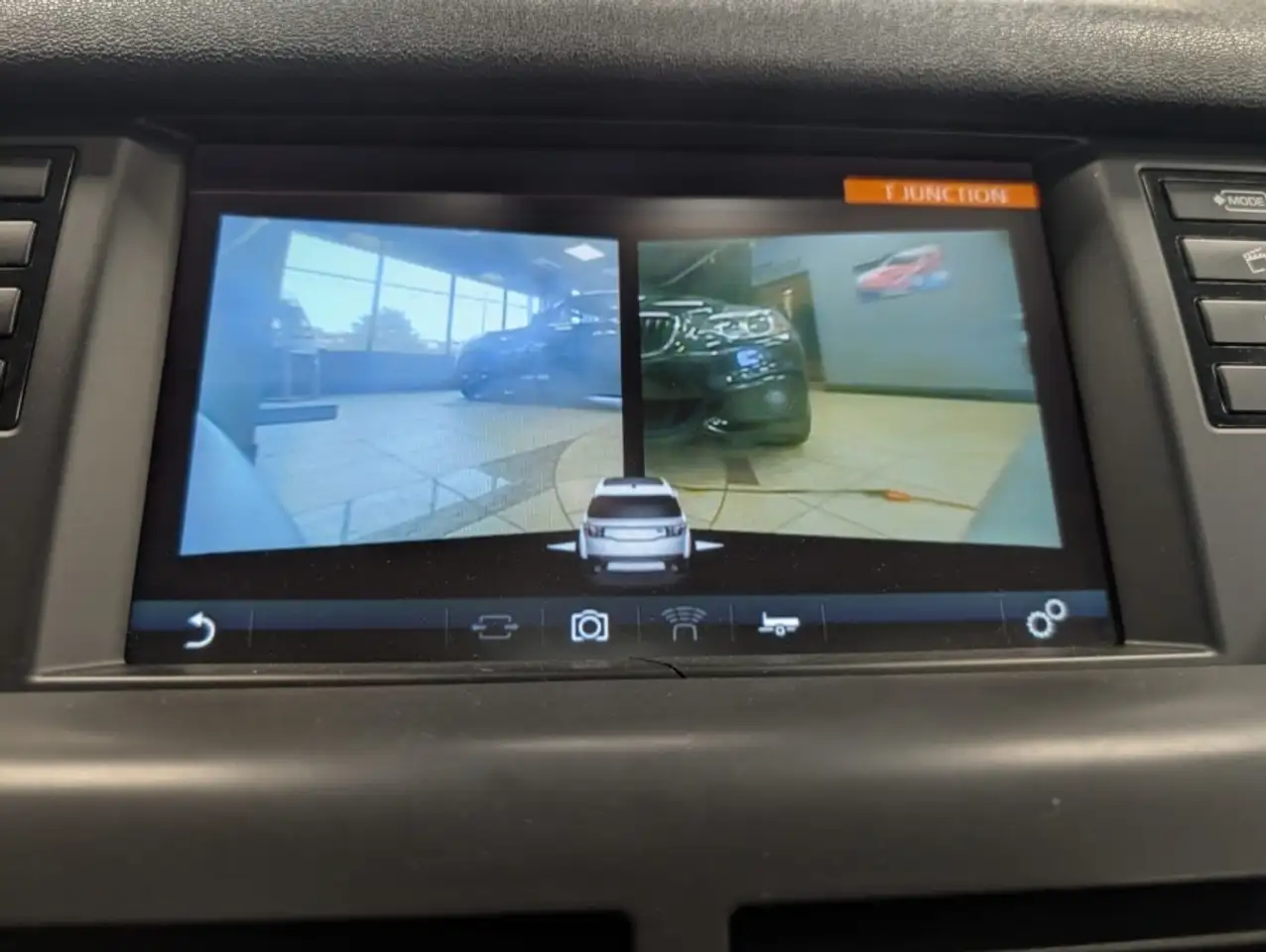 Land Rover Discovery Sport снимка Land Rover Discovery Sport