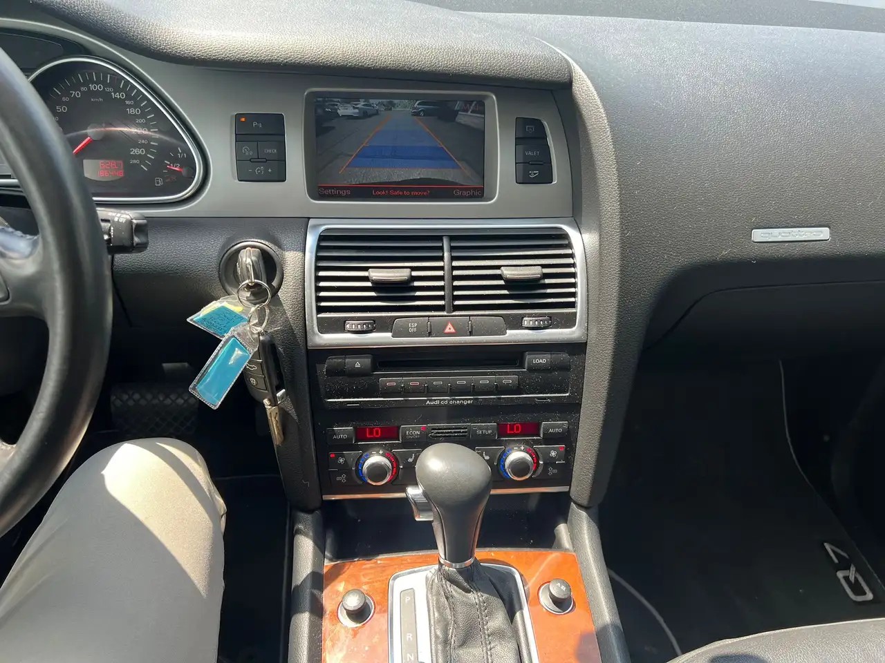 Audi Q7 снимка Audi Q7