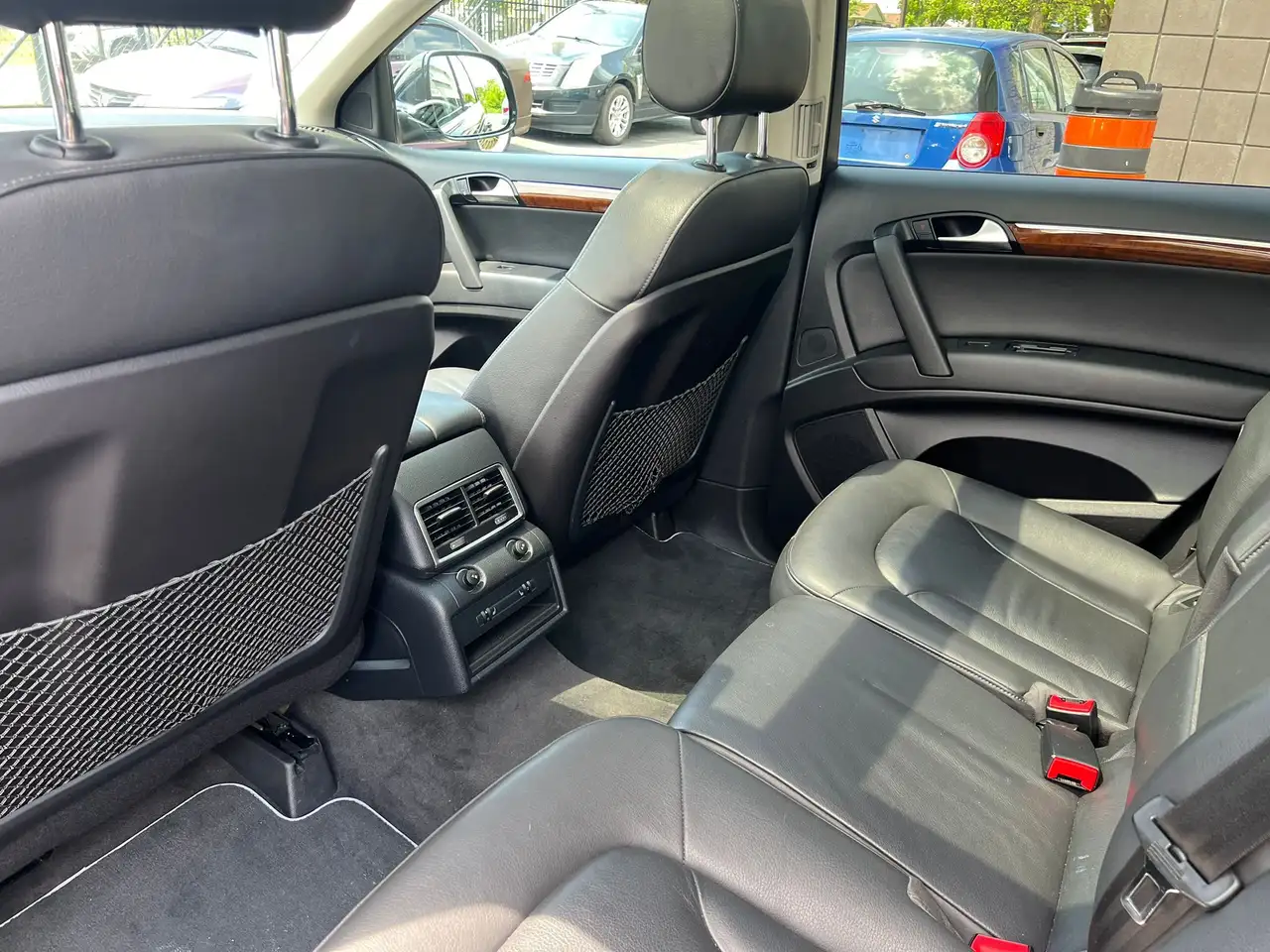 Audi Q7 снимка Audi Q7
