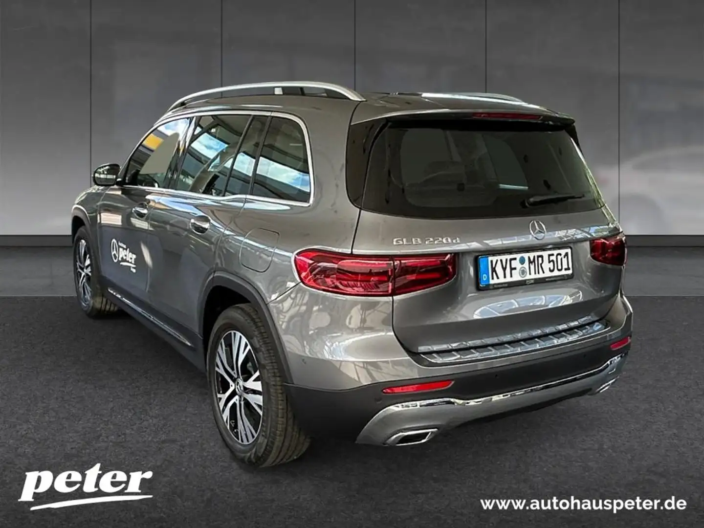 Mercedes-Benz GLB 220 d 4MATIC PROGRESSIVE+18"+KEYLESS-GO+LED Gri - 2