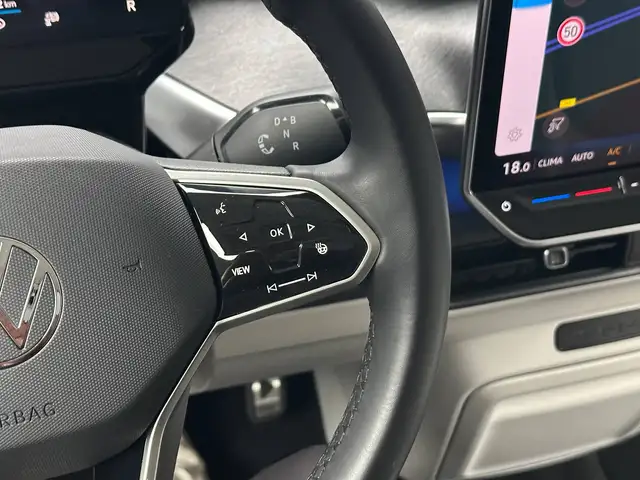 Volkswagen Id. Buzz view 18