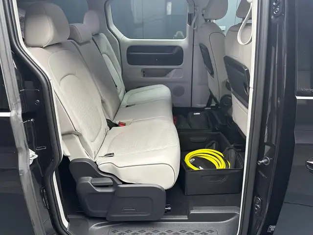 Volkswagen Id. Buzz view 27