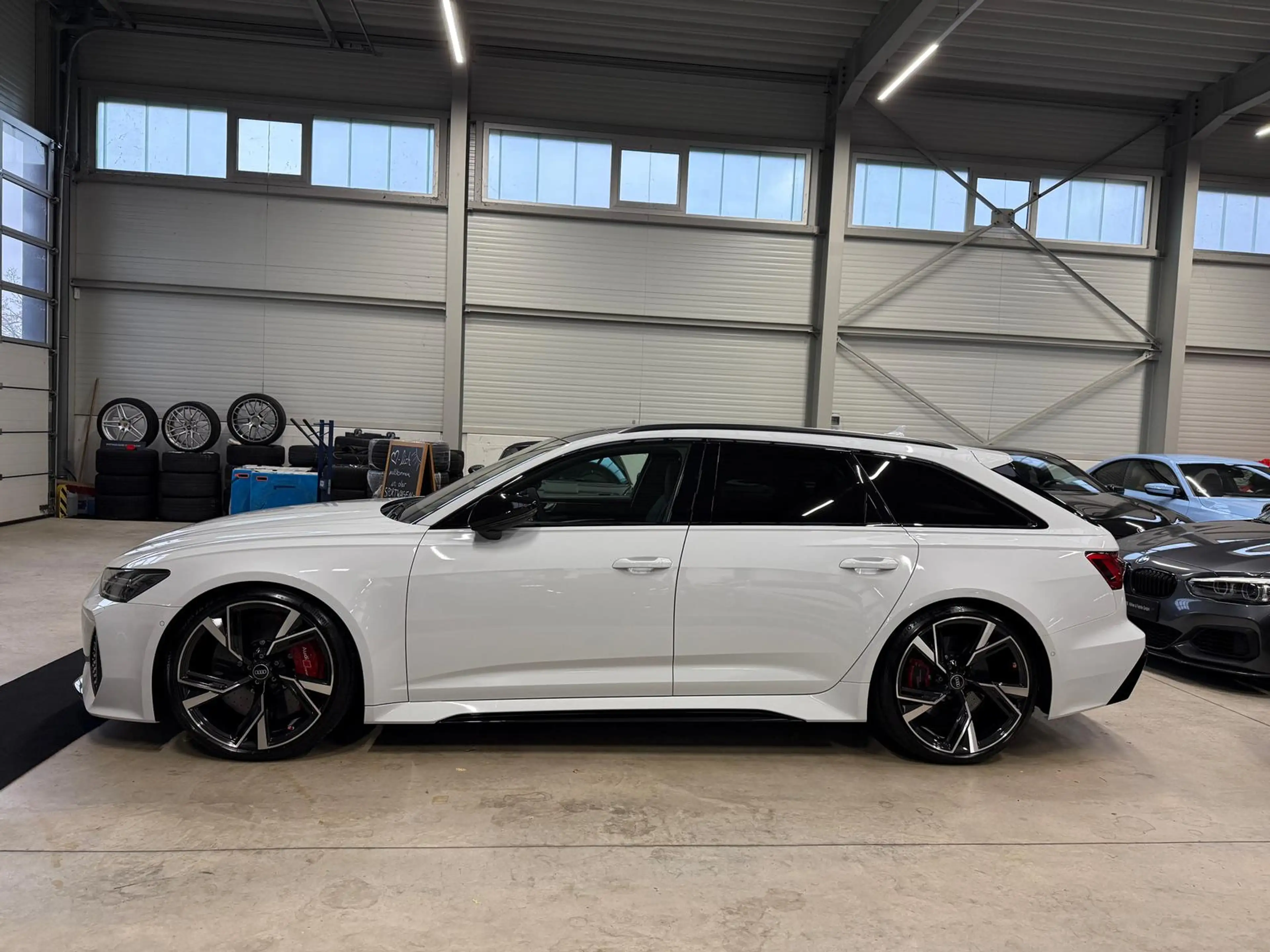 Audi RS6 Quattro Matrix/360°/Dynamik Paket-Plus/ — photo 11