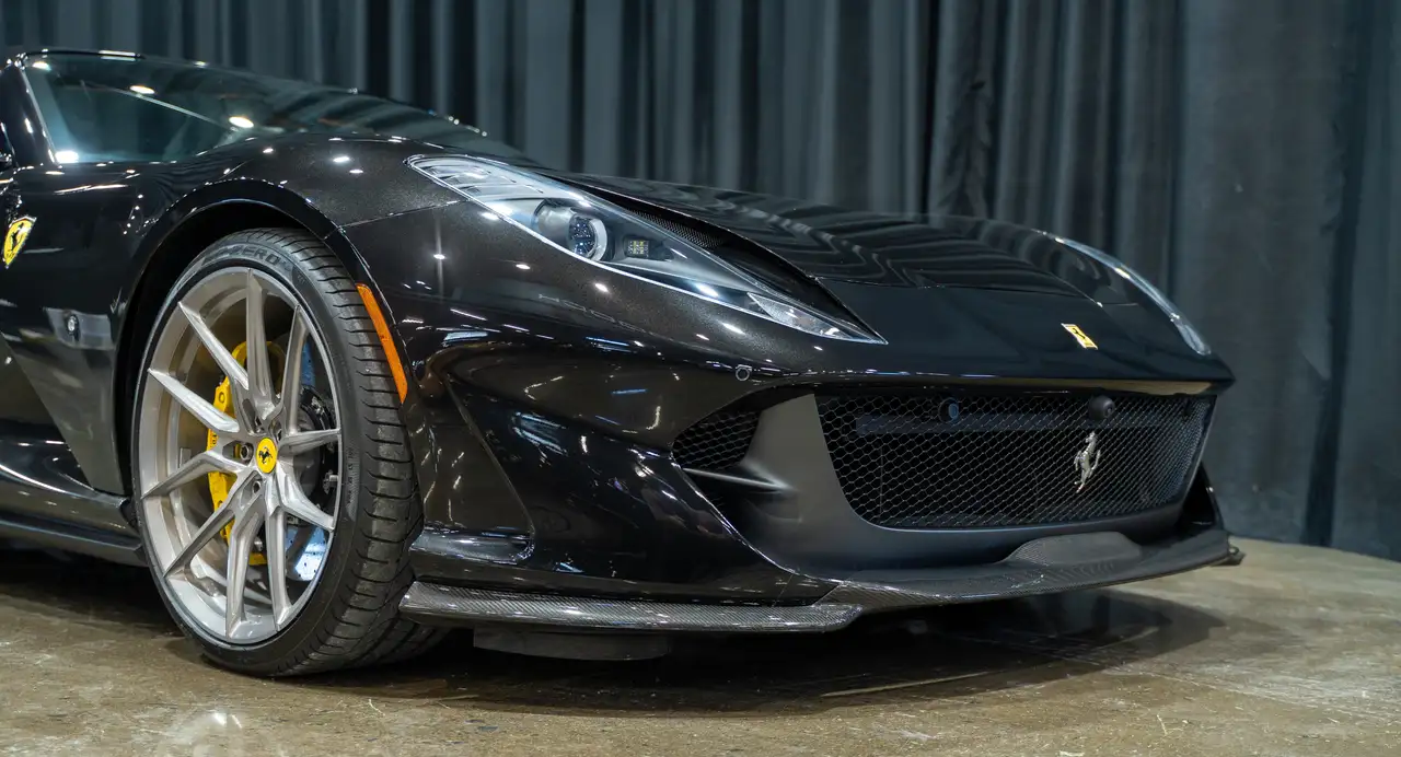 Ferrari 812 снимка Ferrari 812