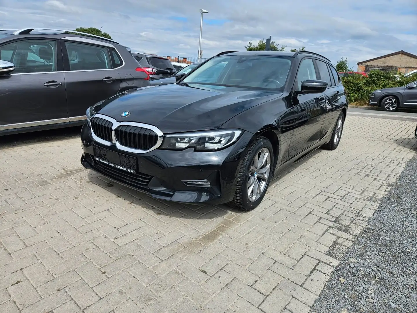 BMW 320 Baureihe 3 Touring 320 d xDrive Advantage Negro - 1