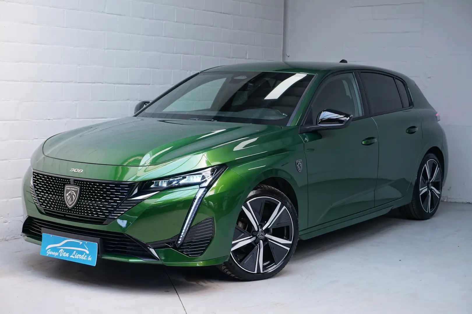 Peugeot 308 1.2 PureTech GT S - Mirror Link - Camera-Alcantara Groen - 1
