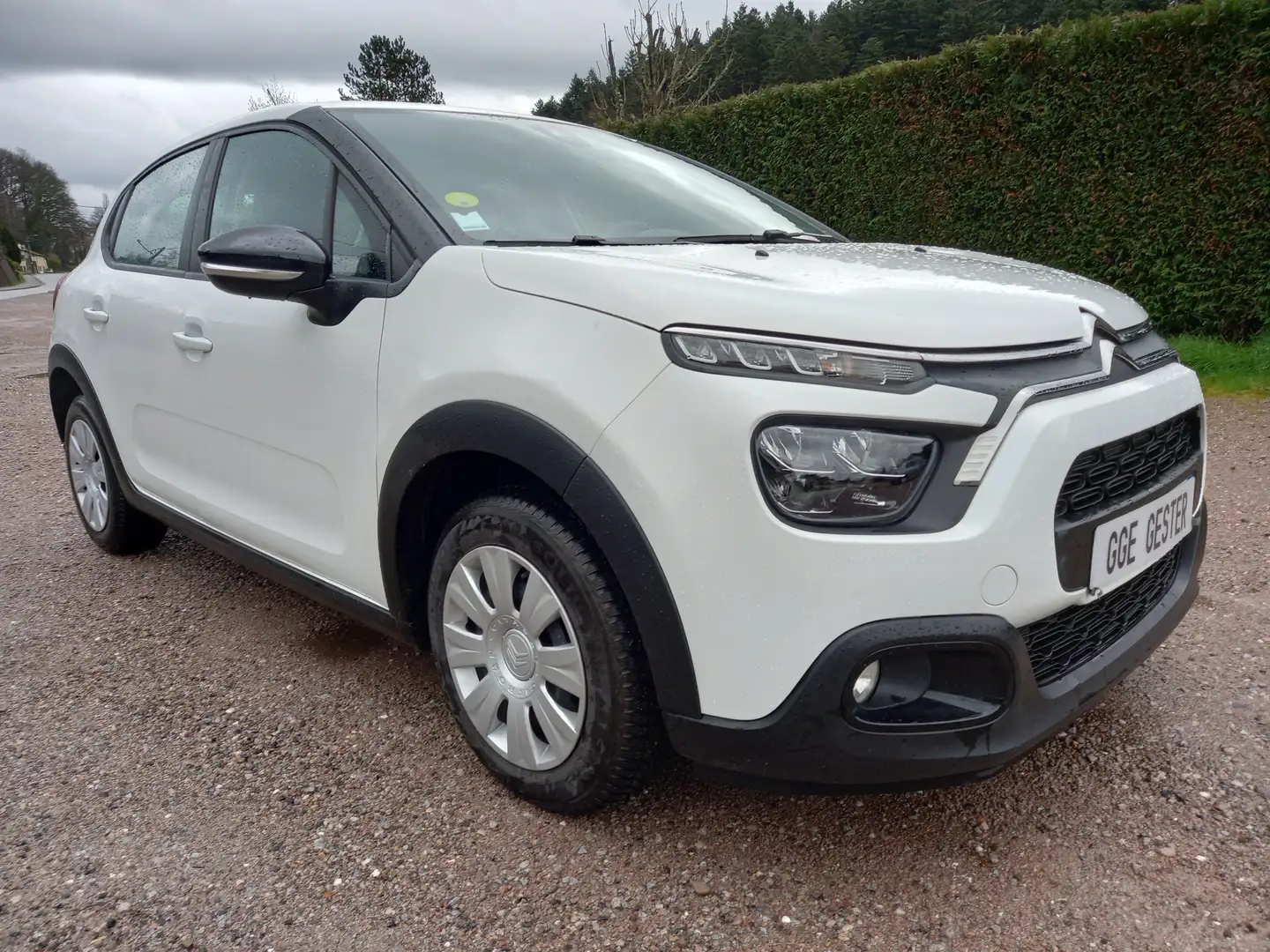 Citroen C3 BLUEHDI 100 FEEL BUSINESS GPS 2 PLACES 51199 KMS Blanc - 1