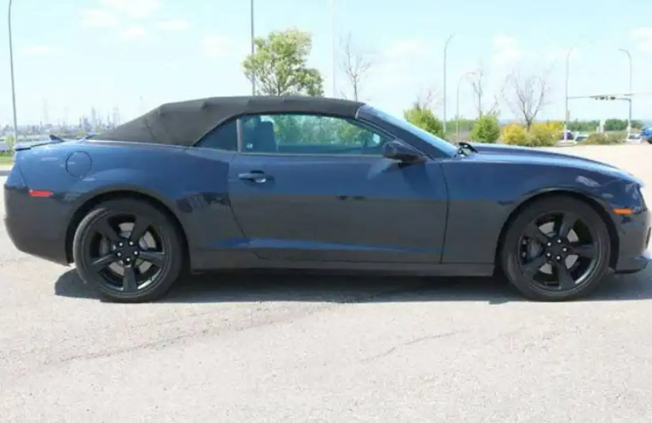 Chevrolet Camaro снимка Chevrolet Camaro