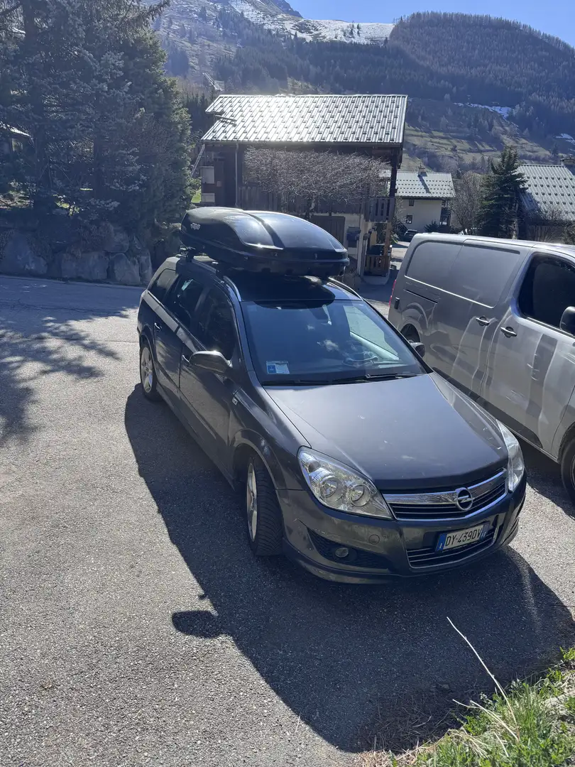 Opel Astra SW 1.9 cdti Cosmo IDS 150cv 6m FL - 1