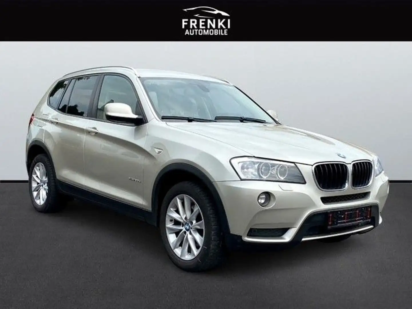 BMW X3 xDrive 20 d*NAVI*XENON*Head-Up*AHK* Plateado - 1