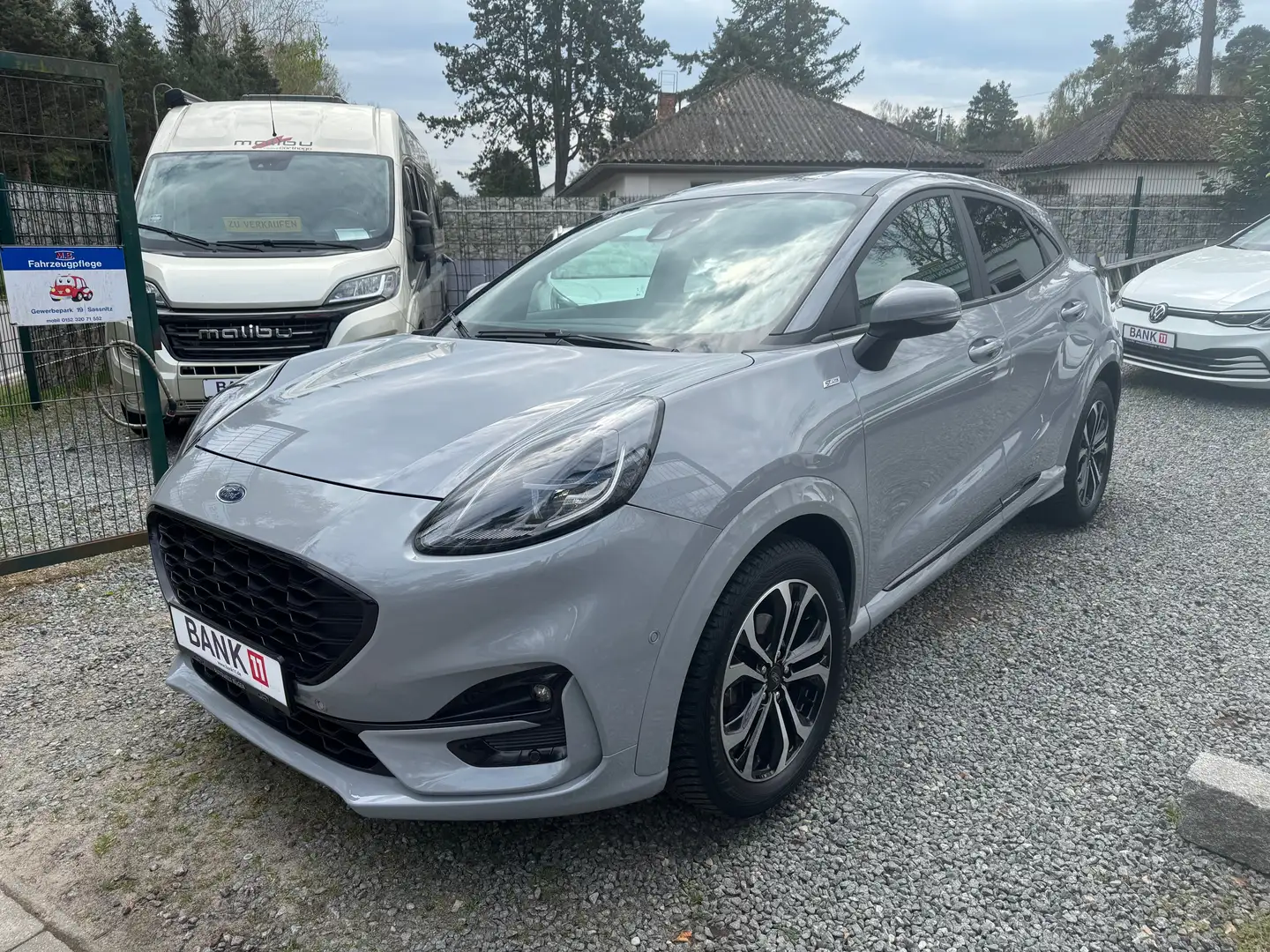 Ford Puma ST-Line Grau - 1