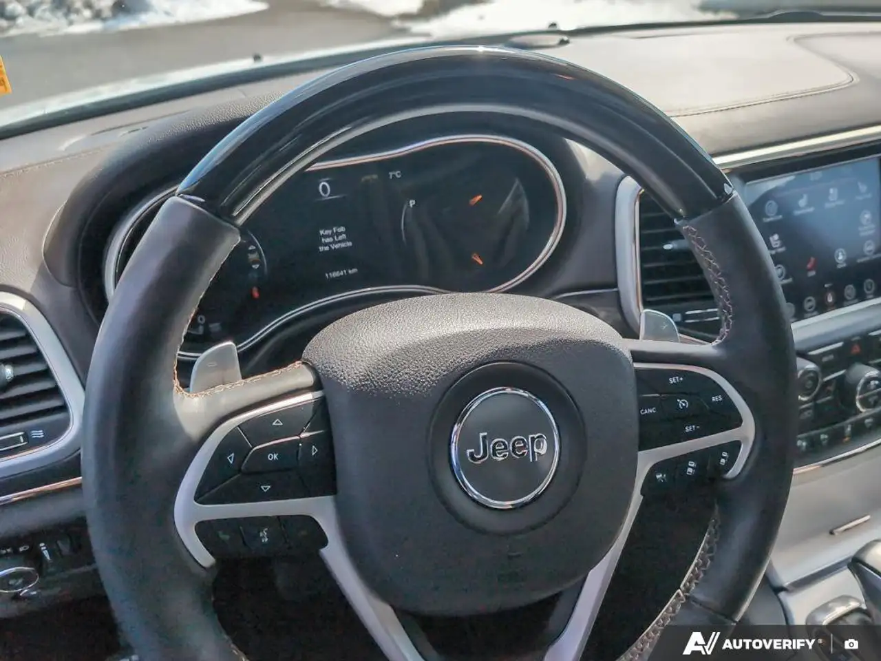 Jeep Grand Cherokee снимка Jeep Grand Cherokee