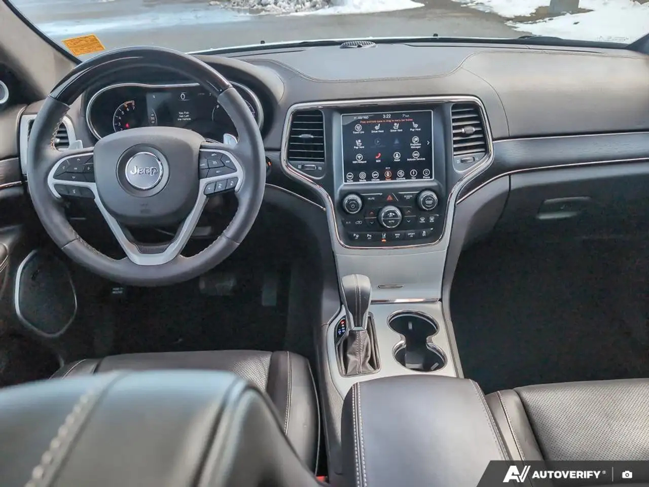 Jeep Grand Cherokee снимка Jeep Grand Cherokee