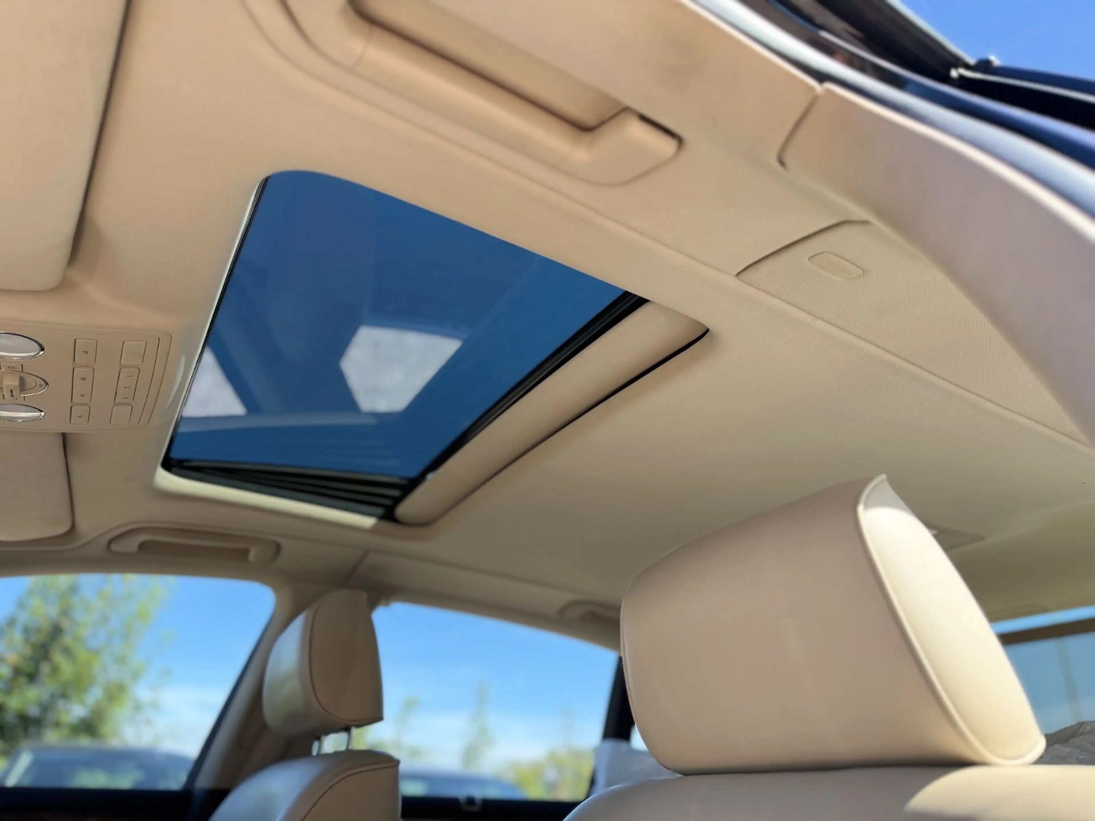 Volkswagen Phaeton / 4Motion /  Schiebedach / DYNAUDIO — photo 14