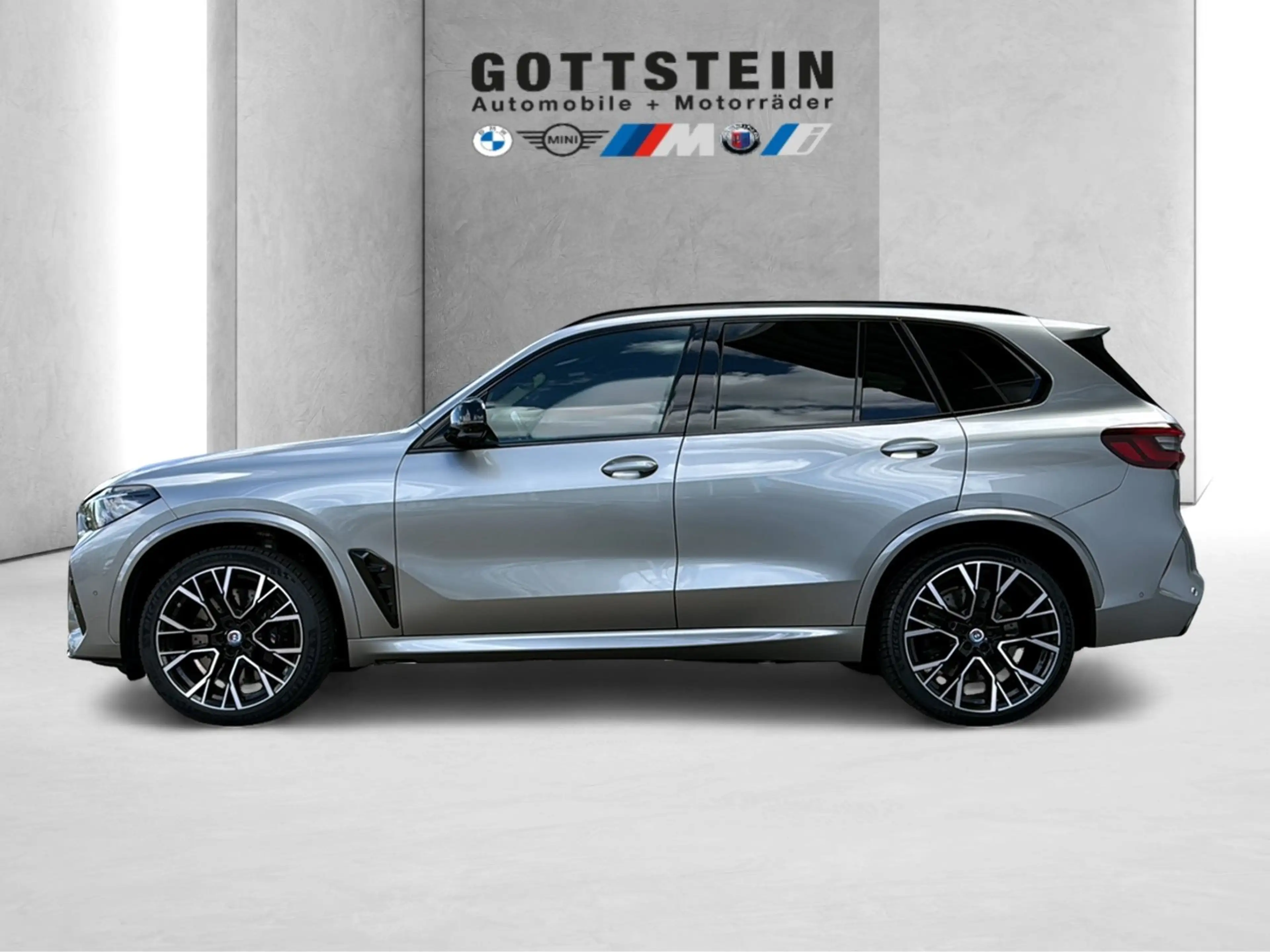 BMW X5 M Competition — photo 8