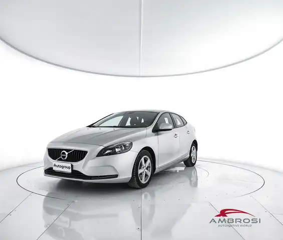 Volvo V40 D2 Geartronic Business
