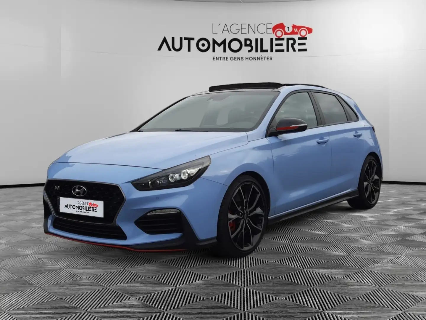 Hyundai i30 i30 N 2.0 T-GDi N Performance Pack/ Garantie 12 M Blauw - 1