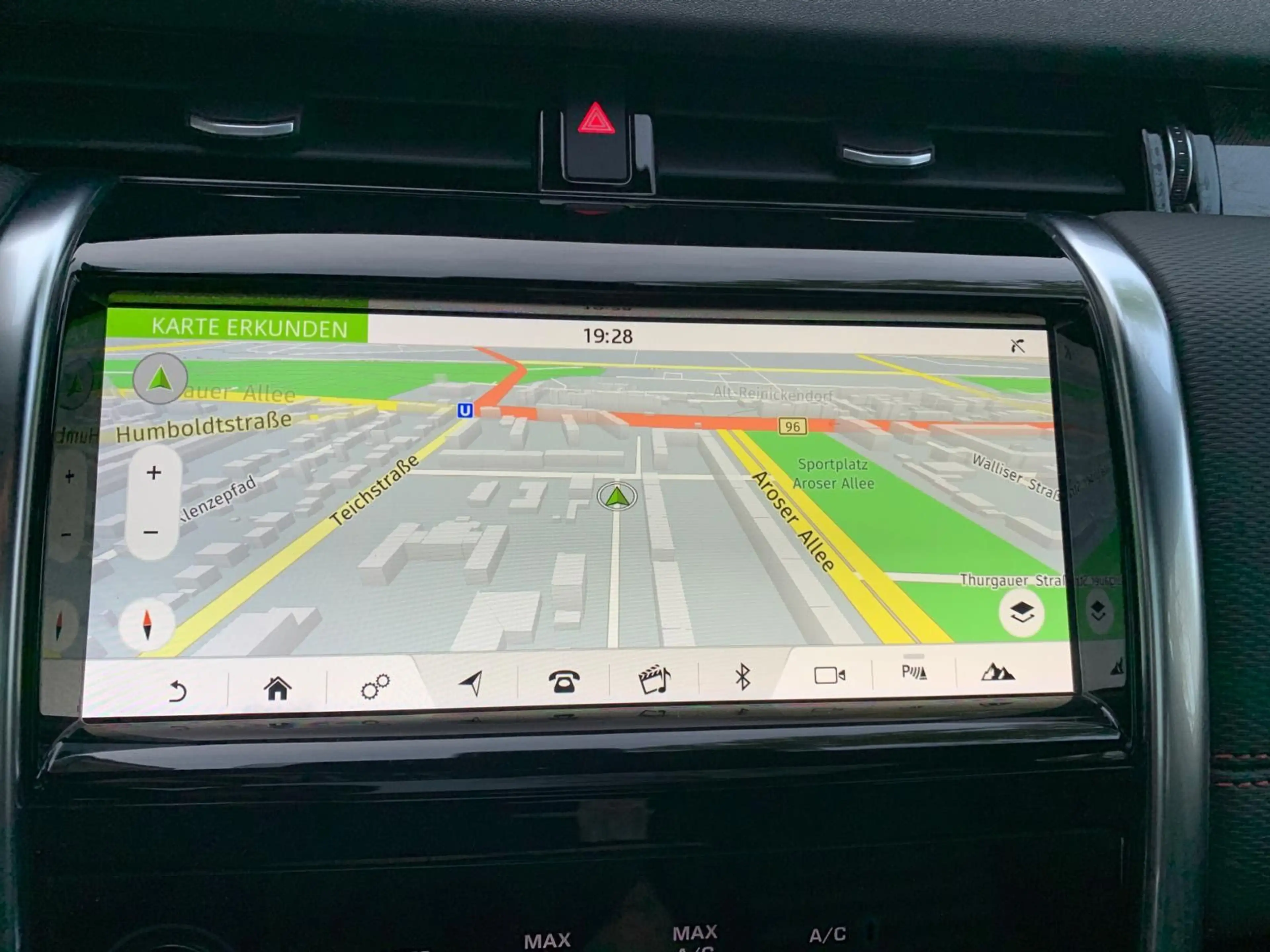 Land Rover Discovery Sport DISCOVERY SPORT R DYNAMIC S AWD KAMERA|PANO|LED — photo 8