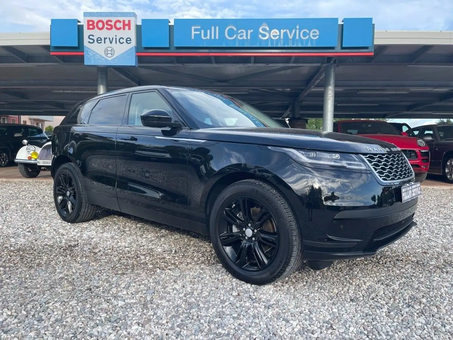 Land Rover Range Rover Velar 2.0 TD4 180 CV R-Dynamic HSE Nero - 2