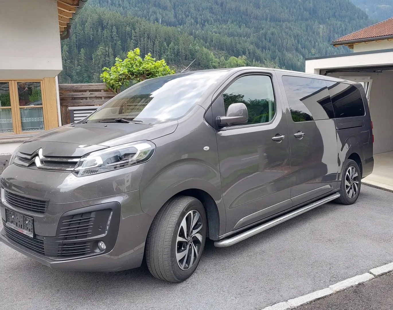 Citroen Spacetourer Spacetourer BlueHDI 180 S Grau - 1