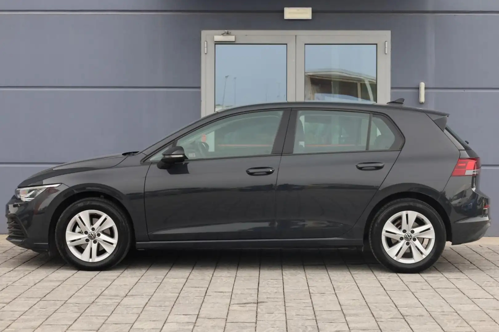 Volkswagen Golf 1.0 eTSI EVO DSG Life Grau - 1