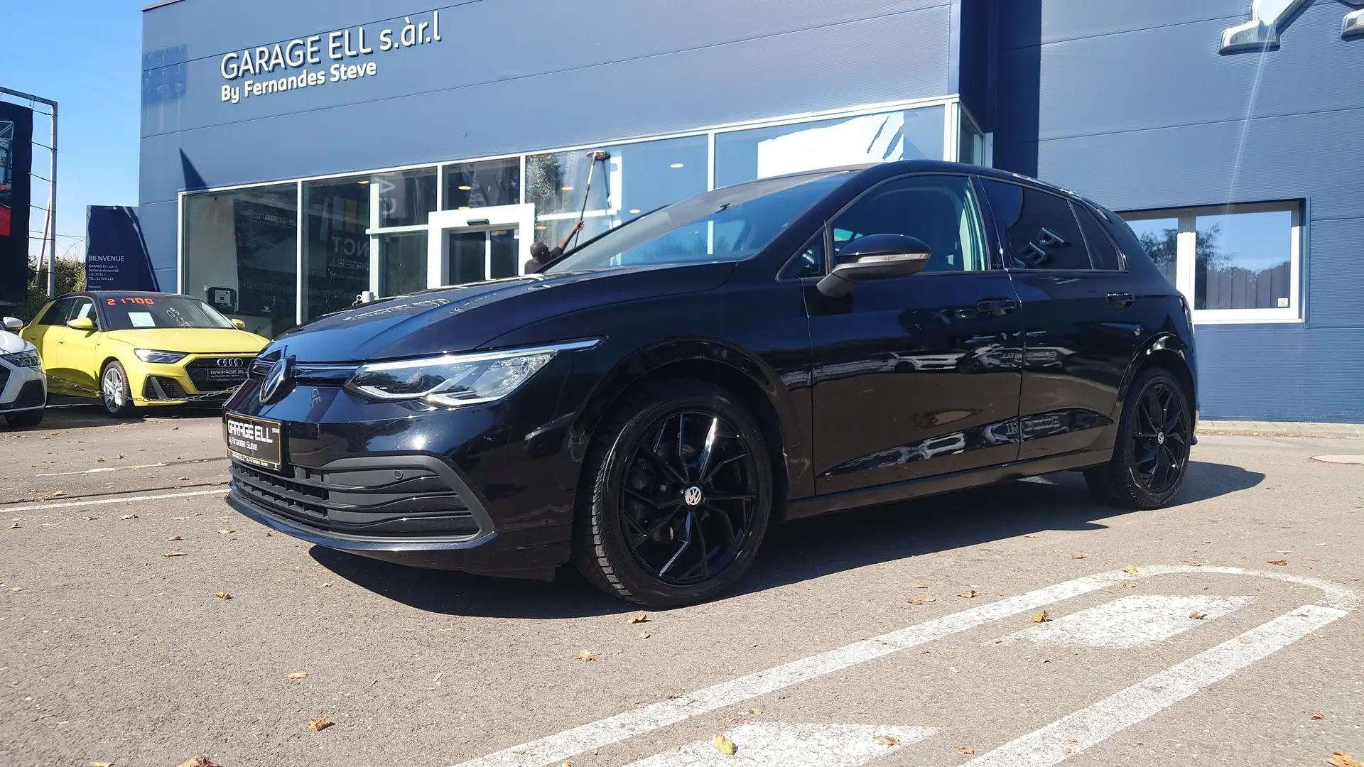 Volkswagen Golf Noir - 1