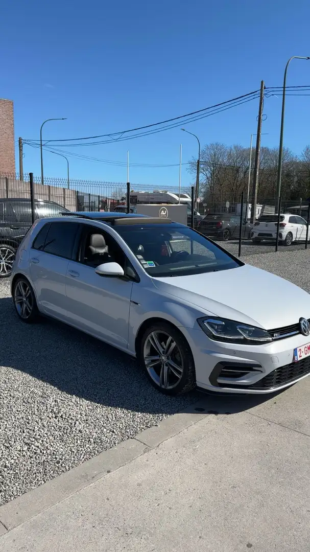 Volkswagen Golf Automatique * Toit PANO * Virtual Cockpit * R-Line - 2