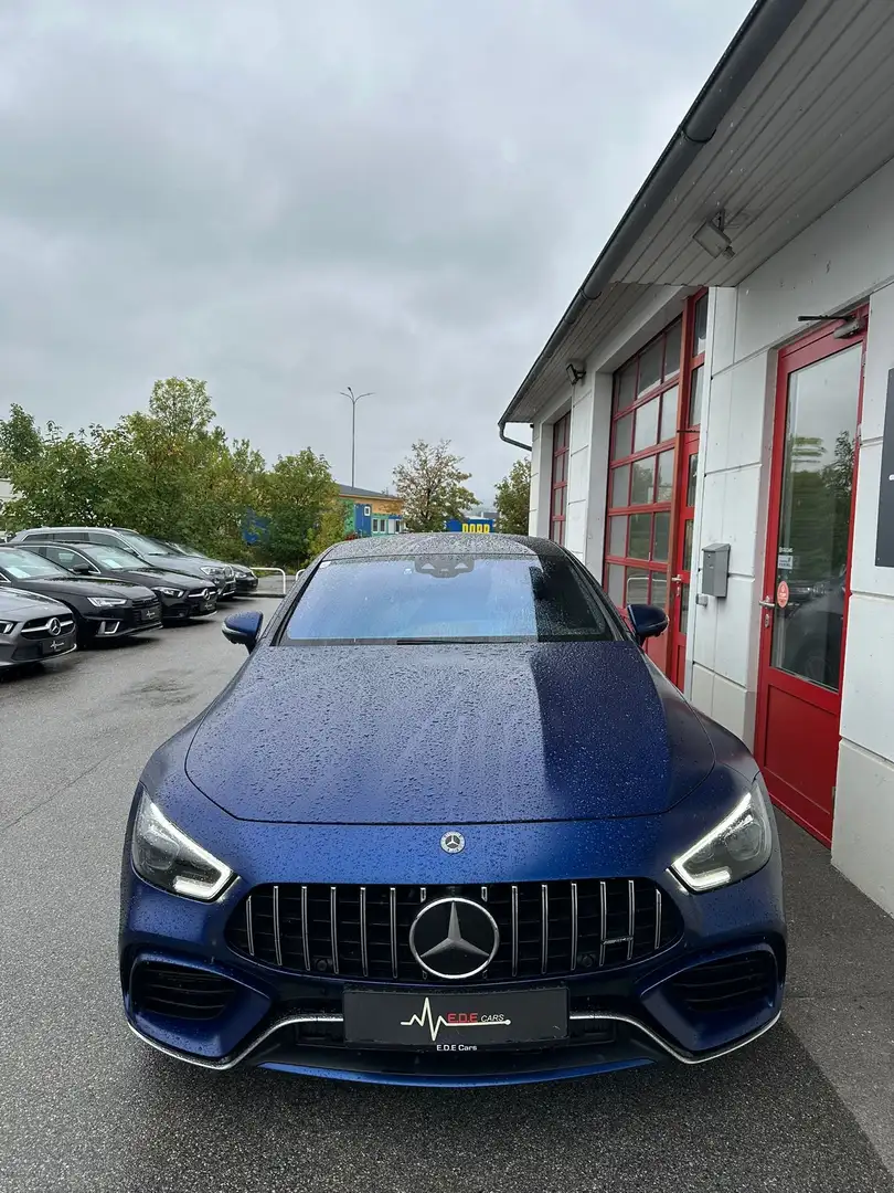 Mercedes-Benz AMG GT 63 4Matic+ Blau - 2