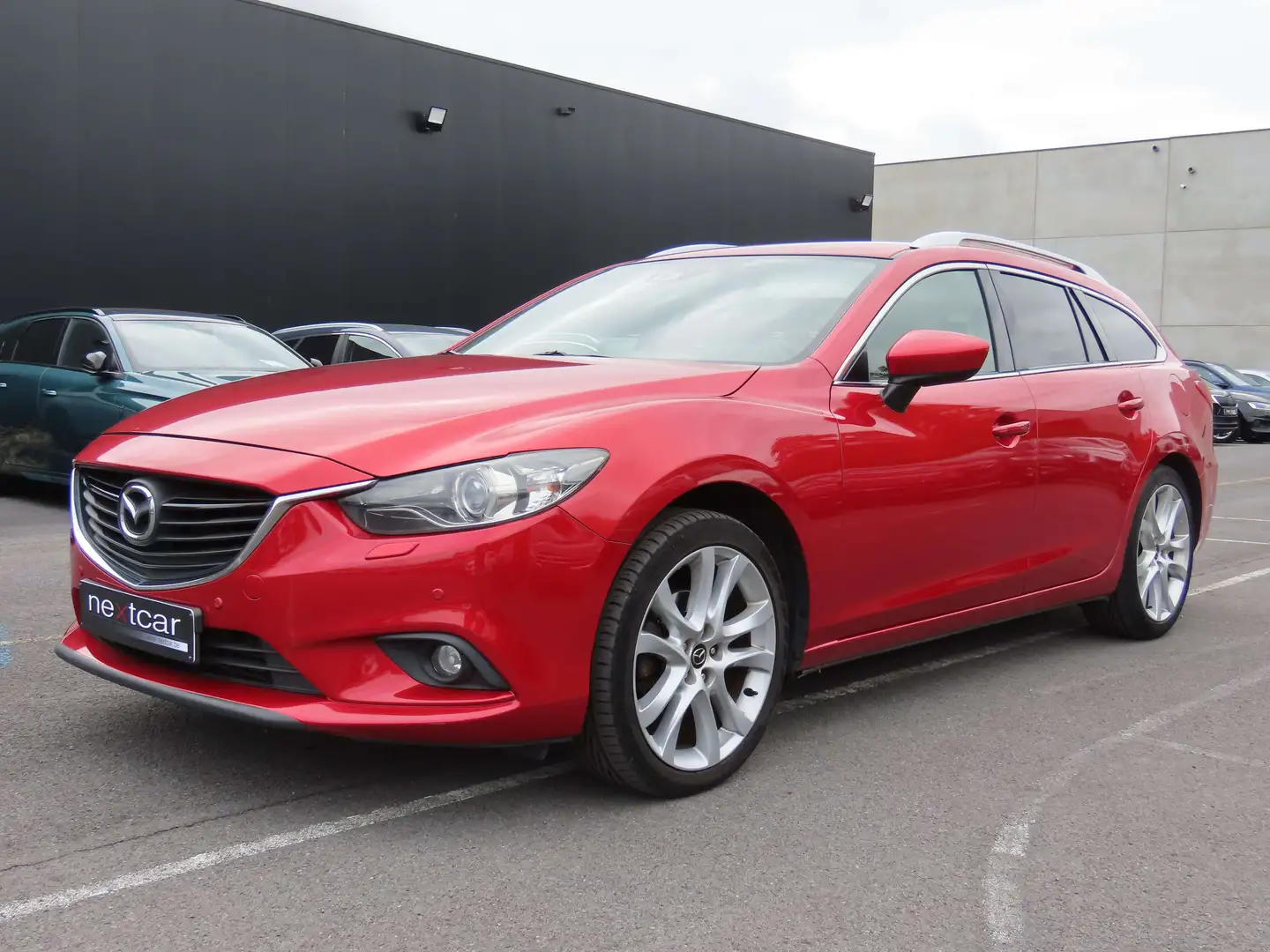 Mazda 6 2.2d Executive ***NAVI-CUIR-XENON-LANE ASSIST*** Rouge - 1