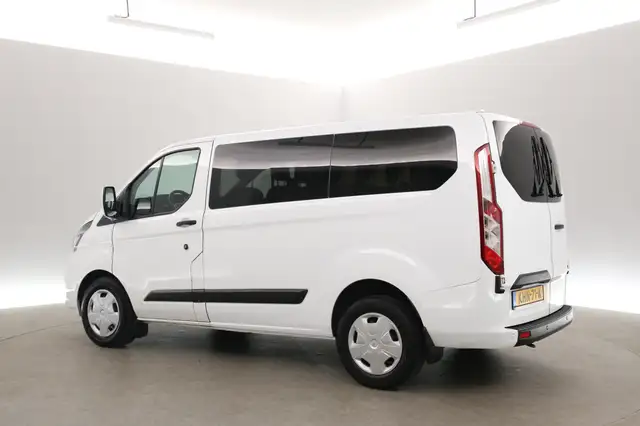 Ford Transit Custom view 4