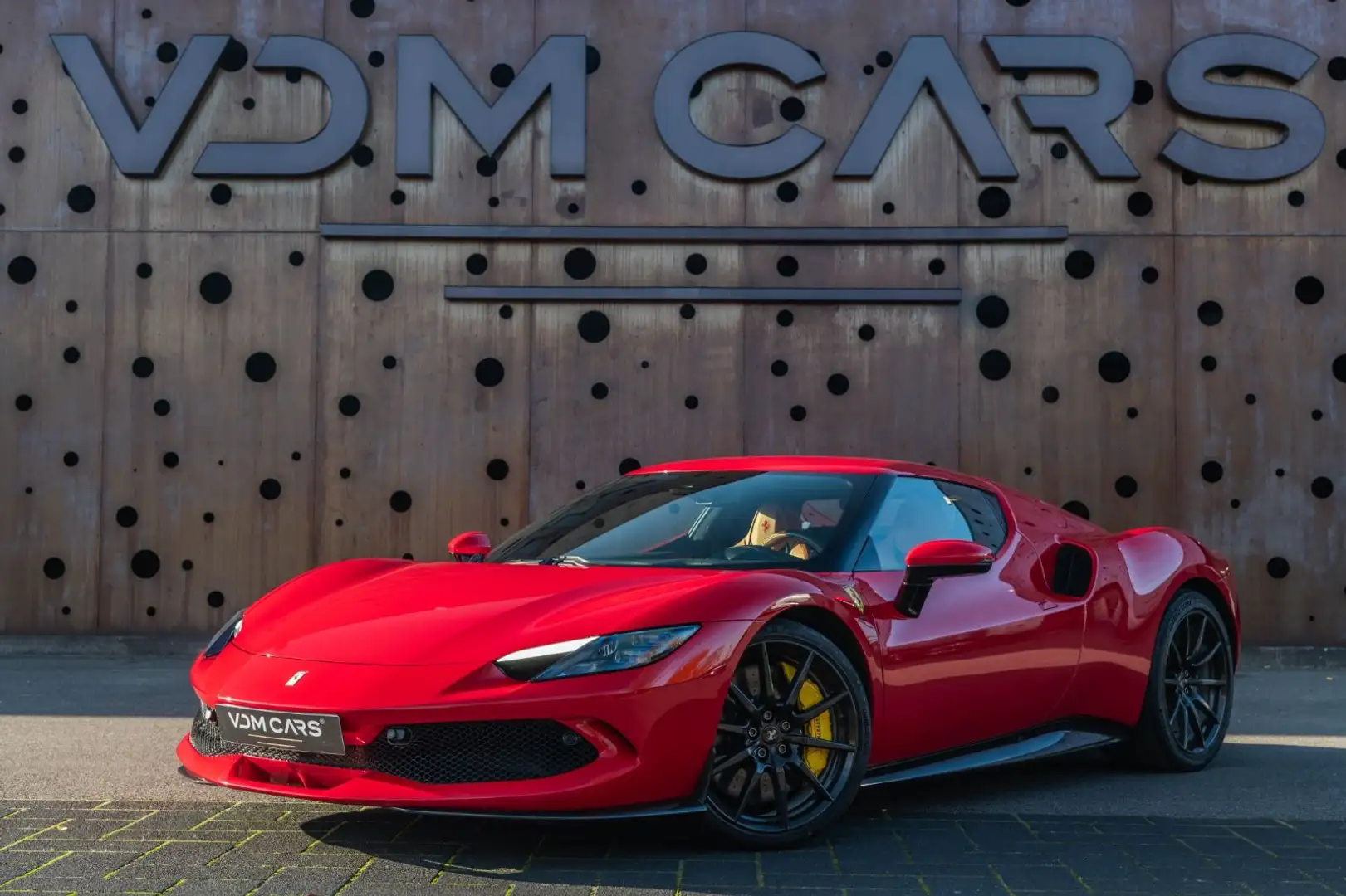 Ferrari 296 GTB *1.HAND*CARBON*CARBON FELGEN*LIFT* Red - 1