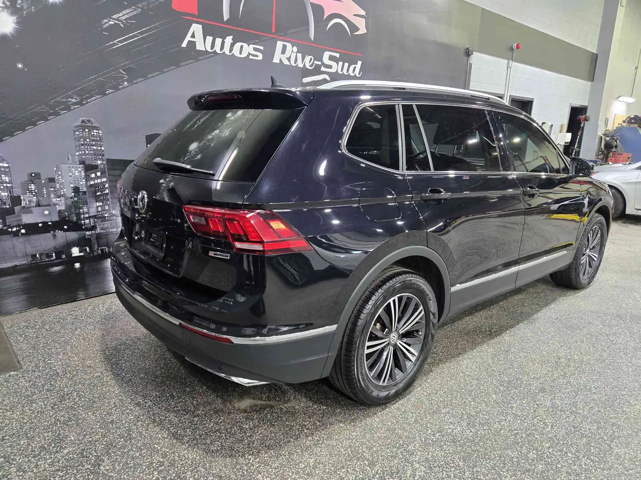 Volkswagen Tiguan снимка Volkswagen Tiguan