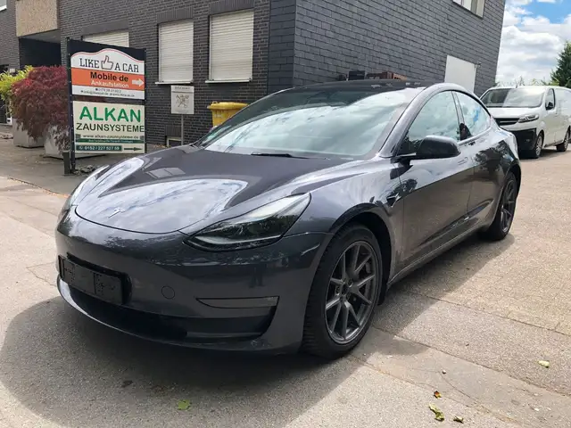Tesla Model 3 Long Range Dual PANO/NAVI/360°/VISON