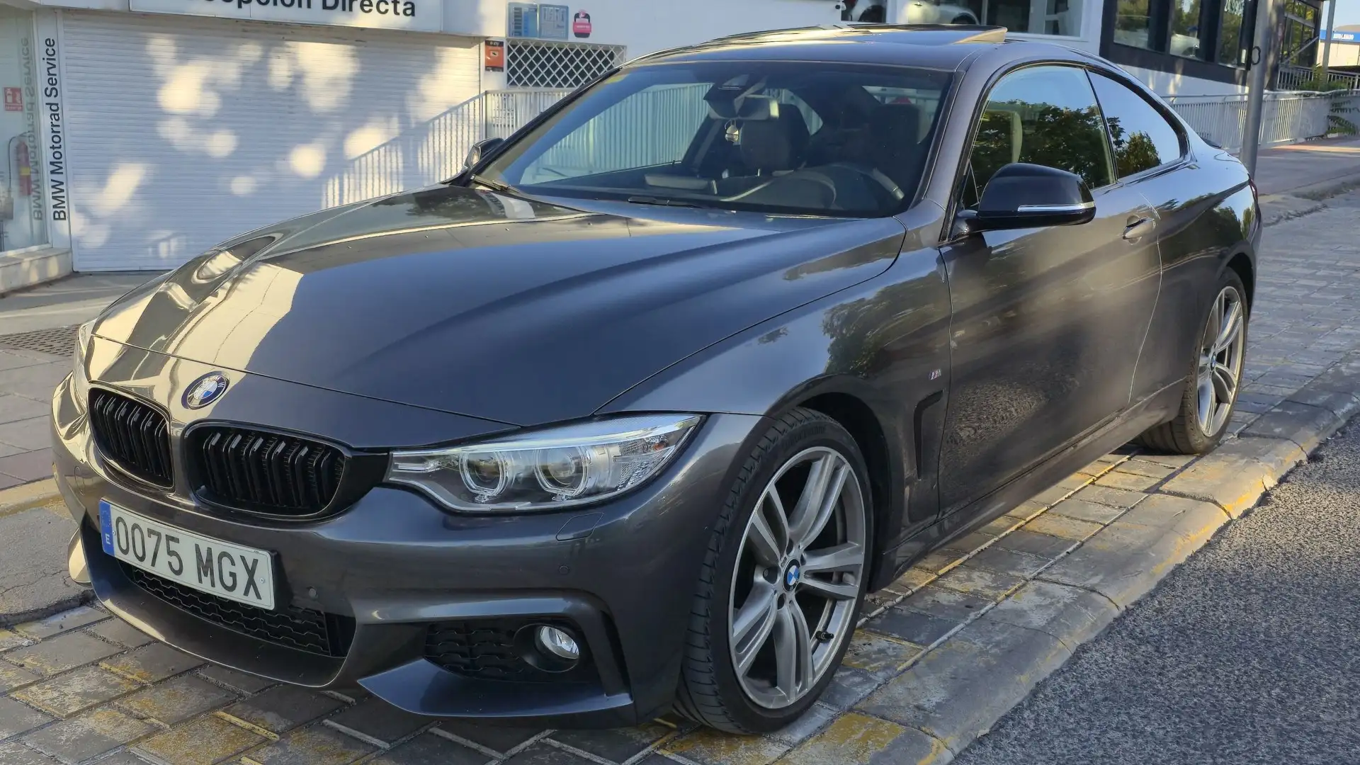 BMW 420 420dA Coupé Gris - 1