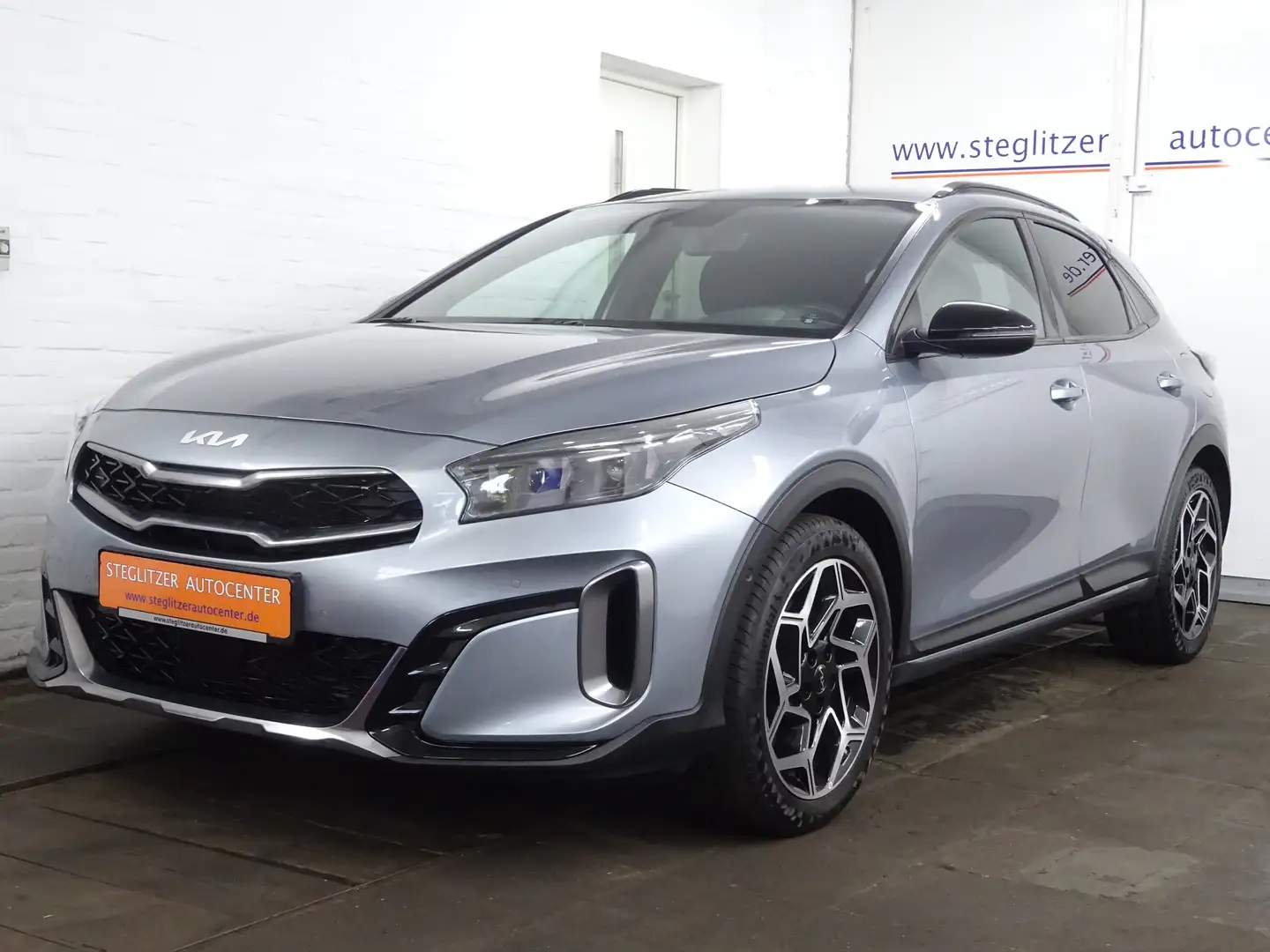 Kia XCeed 1.5 T-GDI GT Line DCT ACC/LED/Kamera/Digital/Navi Zilver - 1