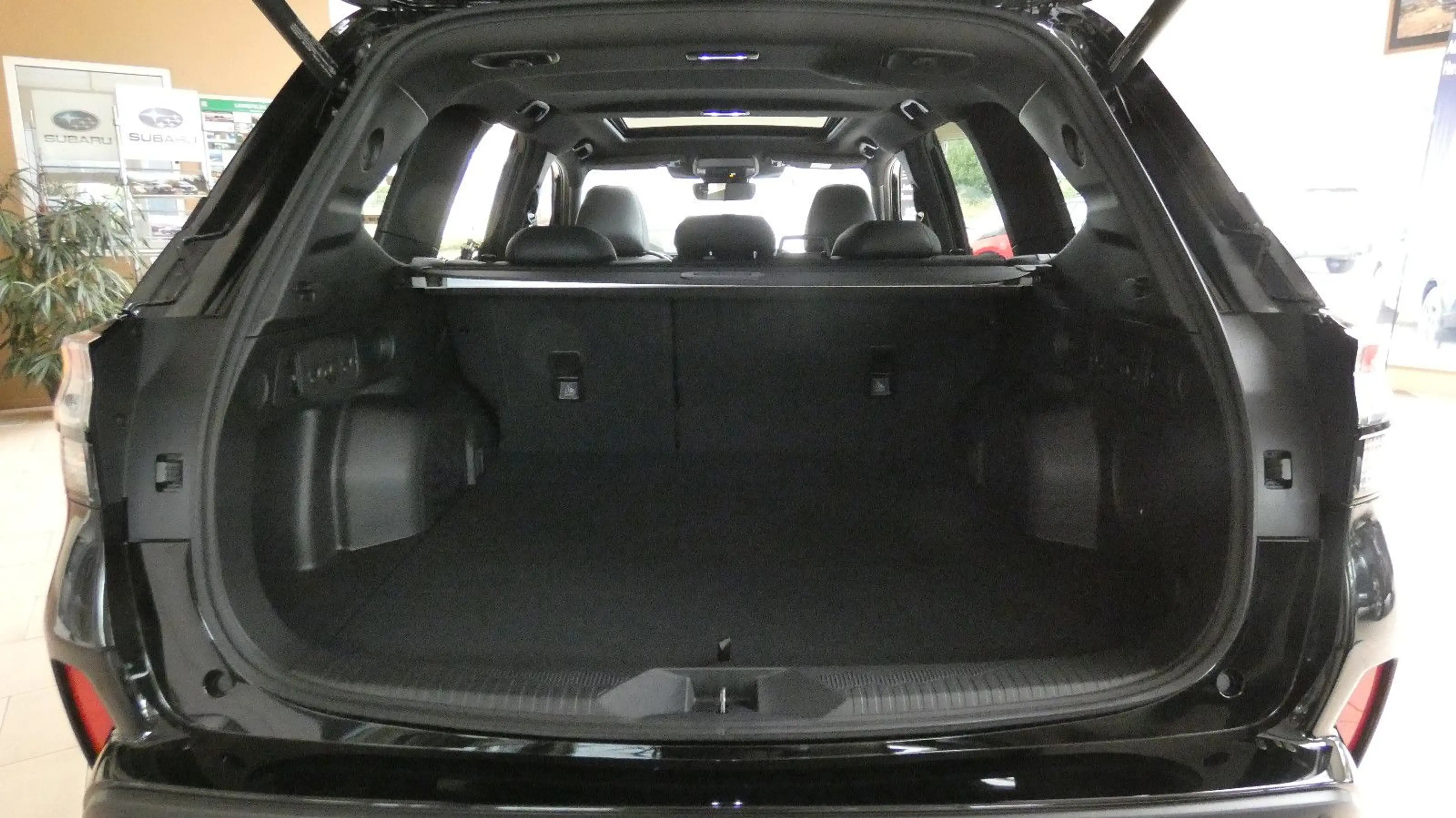 Subaru Forester 2.0 ie AWD Edition Exclusive Cross — photo 7