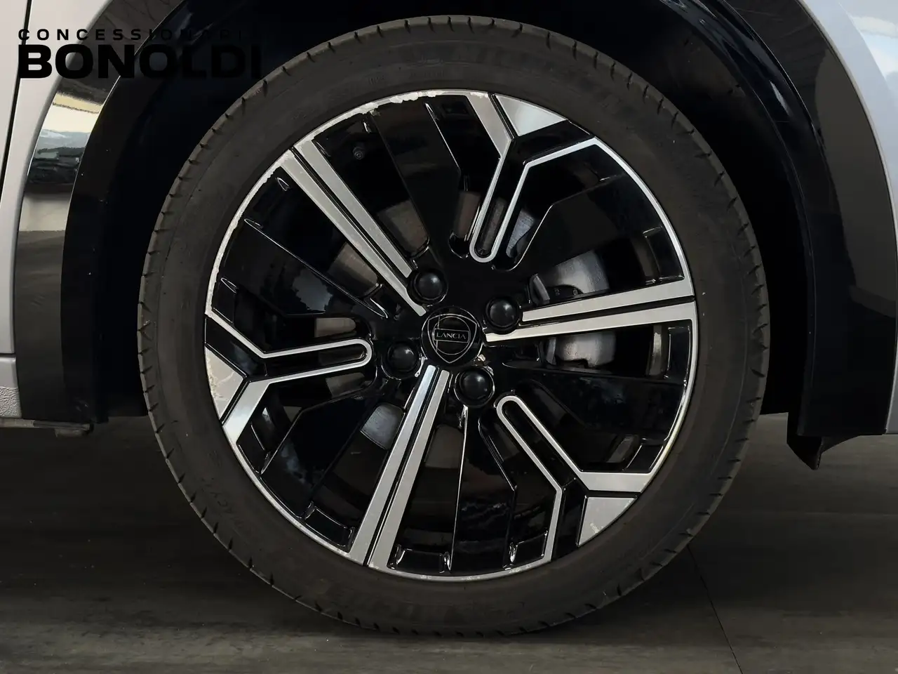 Lancia Ypsilon 2025 — фото 18