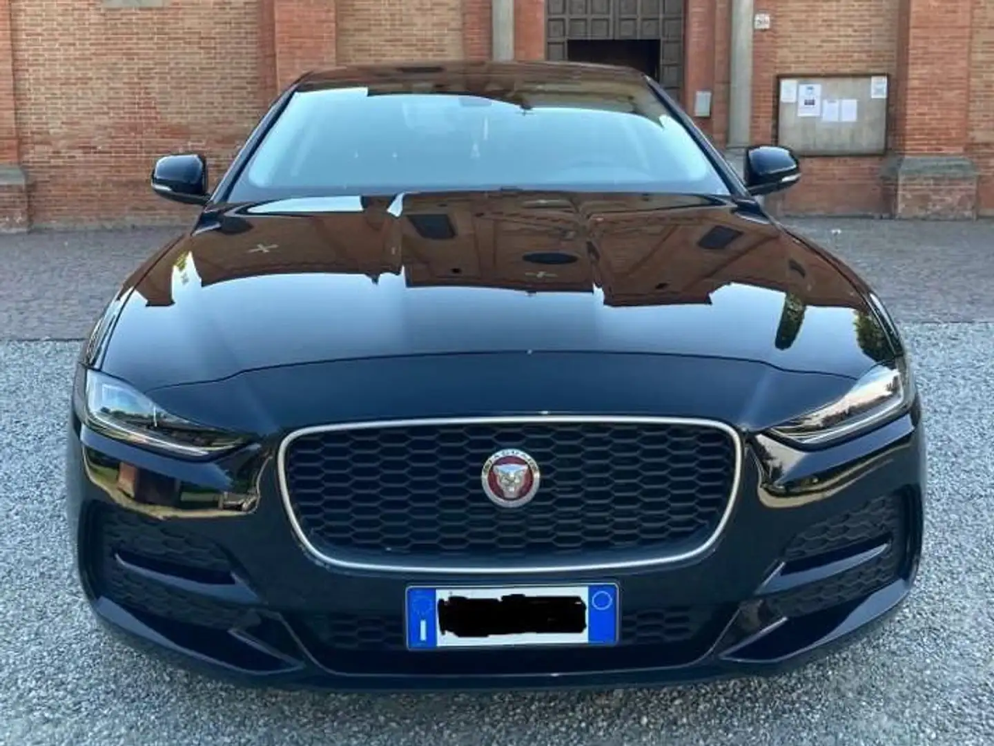 Jaguar XE XE 2.0d i4 S 180cv auto Nero - 1