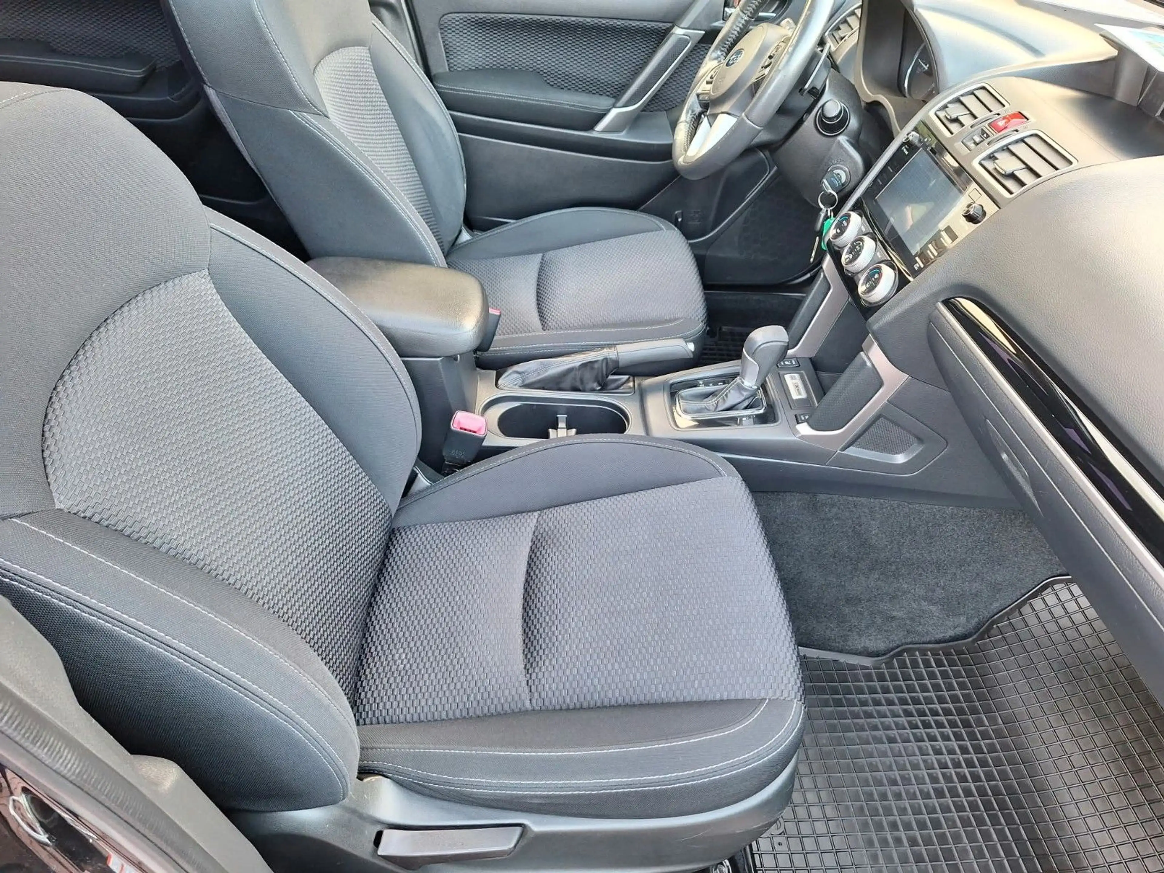 Subaru Forester 2.0D Exclusive Lineartronic,Euro 6, AHK — photo 7