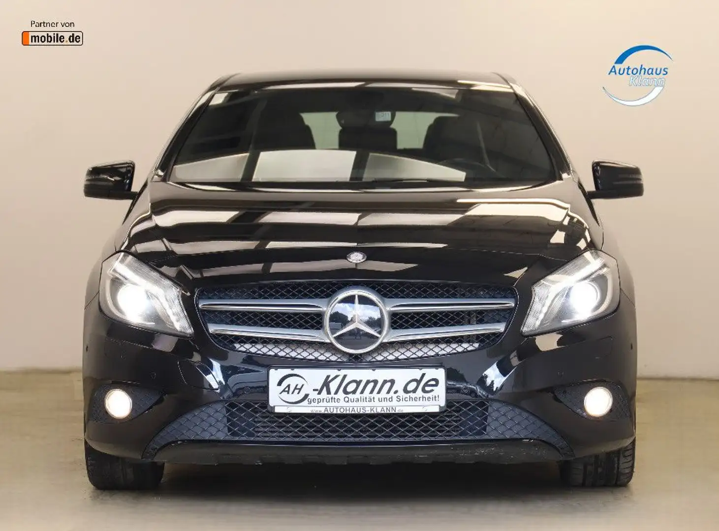 Mercedes-Benz A 180 122PS Automatik Urban Nav LED R-CAM 1Hand Black - 2