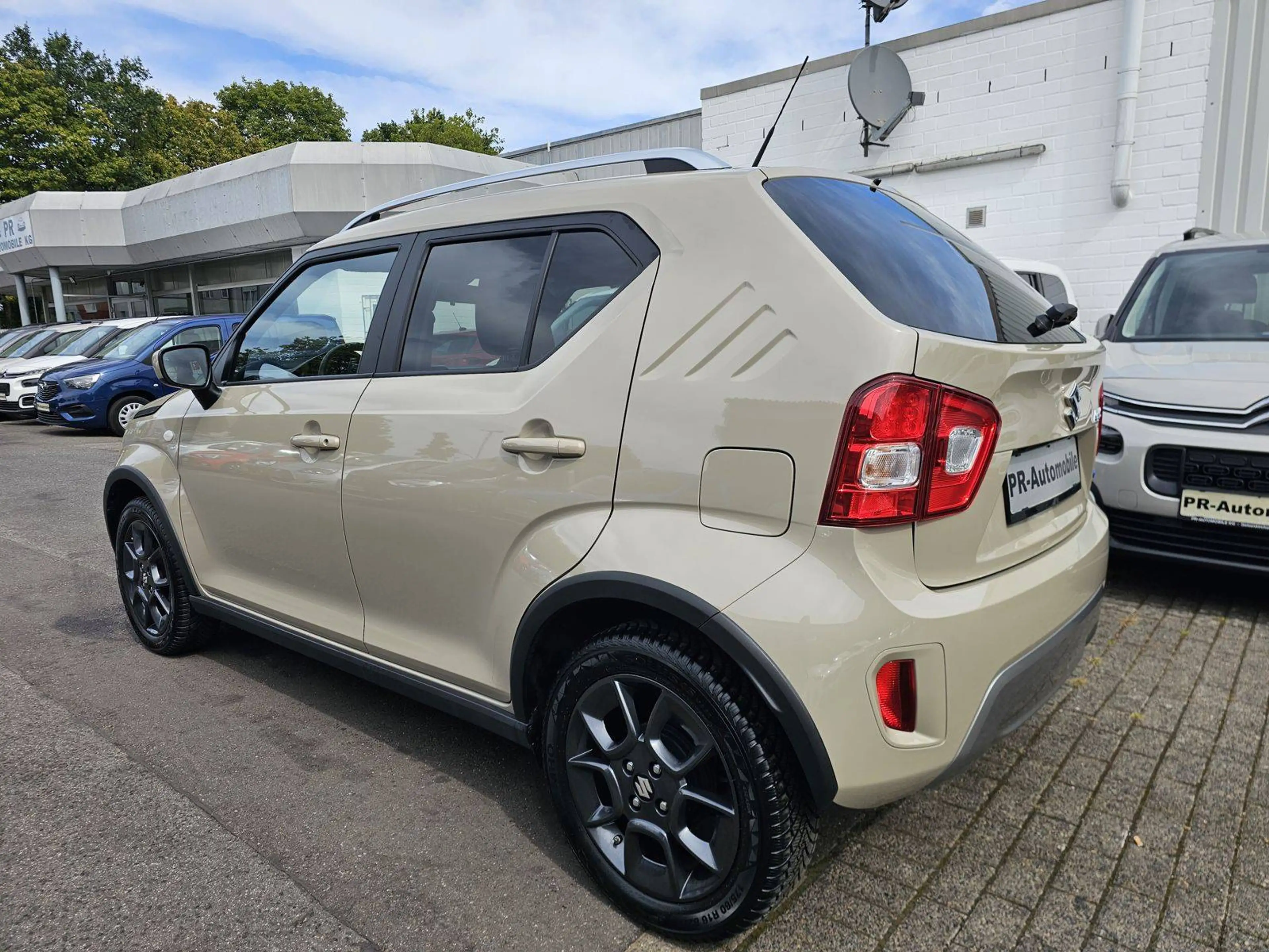 Suzuki Ignis Comfort Automatik/Navi+Cam/Alufelgen — photo 6