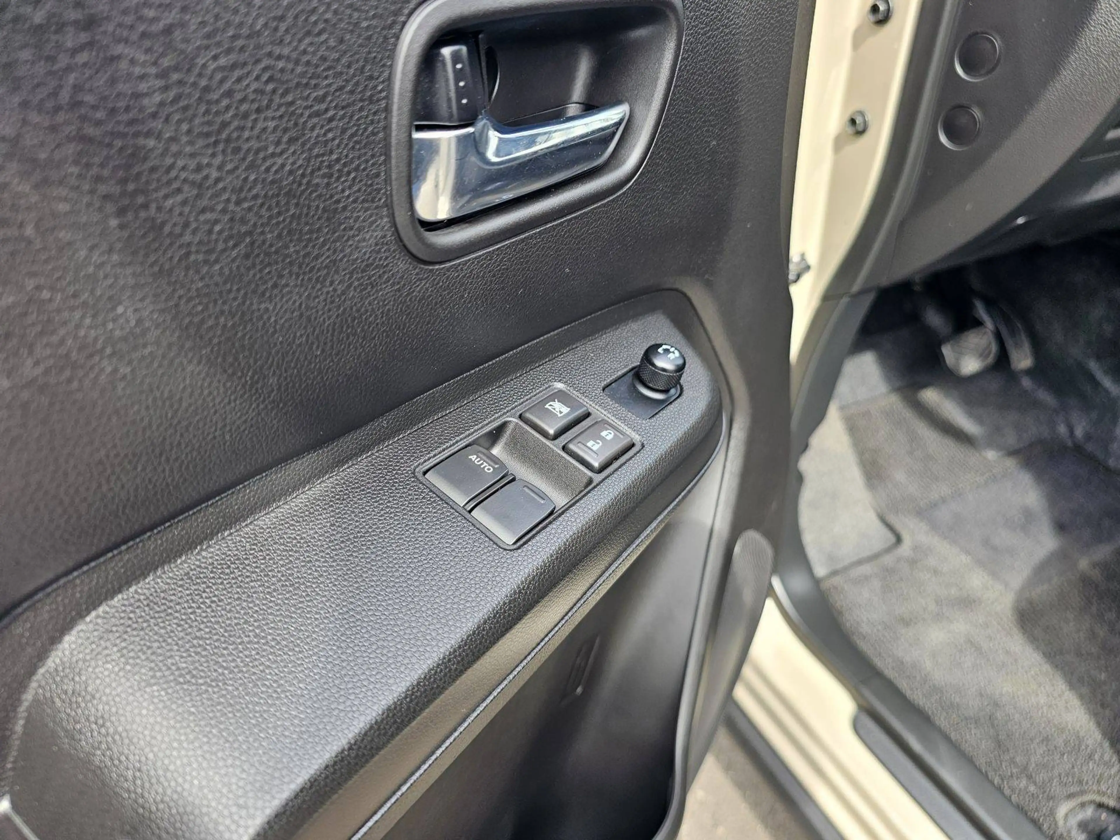 Suzuki Ignis Comfort Automatik/Navi+Cam/Alufelgen — photo 14