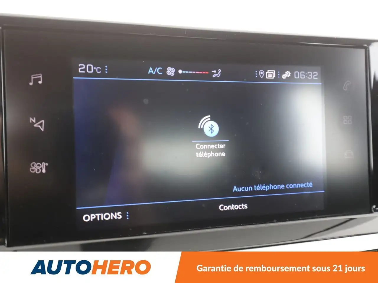 Peugeot 208 208 — photo 23