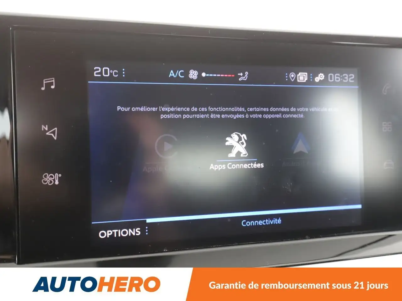 Peugeot 208 208 — photo 24